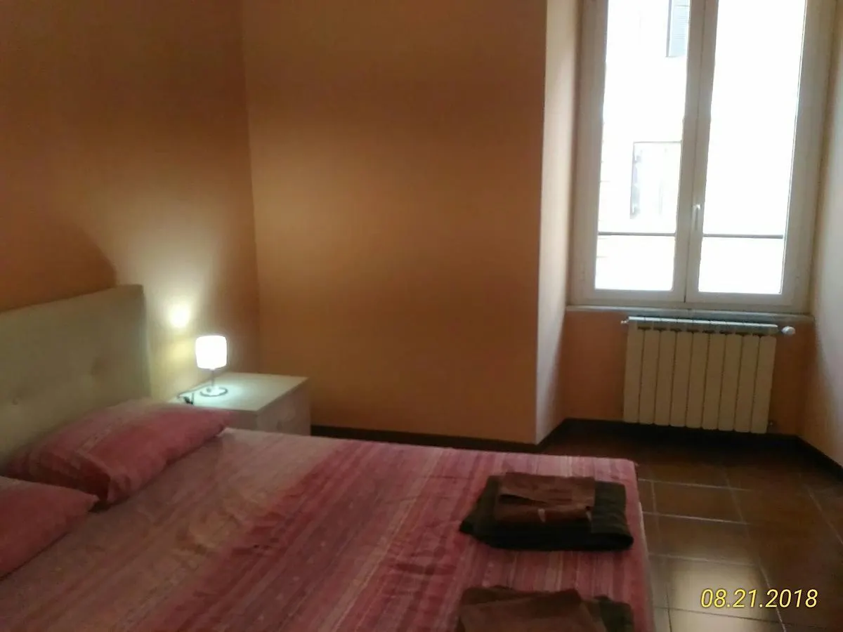 ゲストハウス ホテルSantini House ローマ イタリア